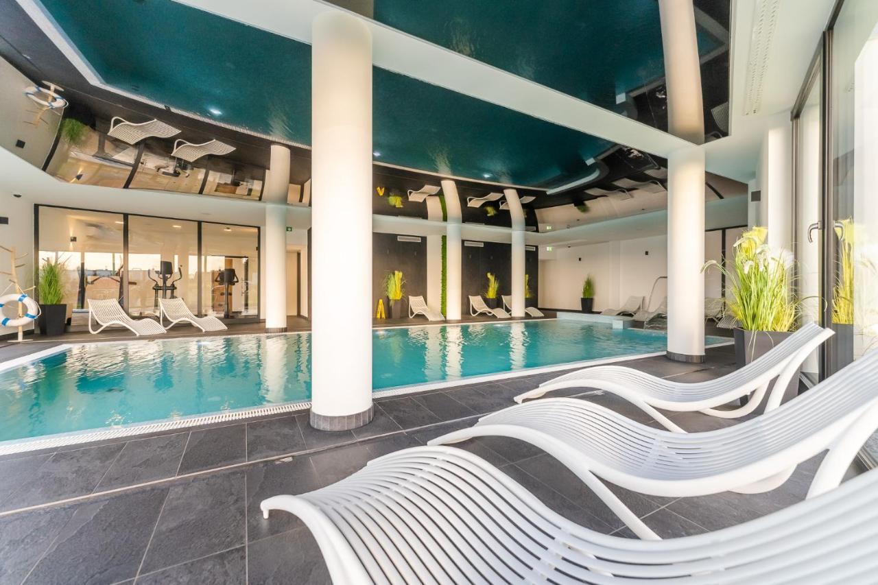 Westin House - 118 *